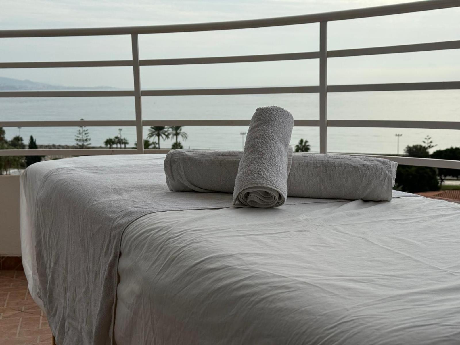 A&N Atico Vista Al Mar Apartment ตอร์เรเดลมาร์ ภายนอก รูปภาพ